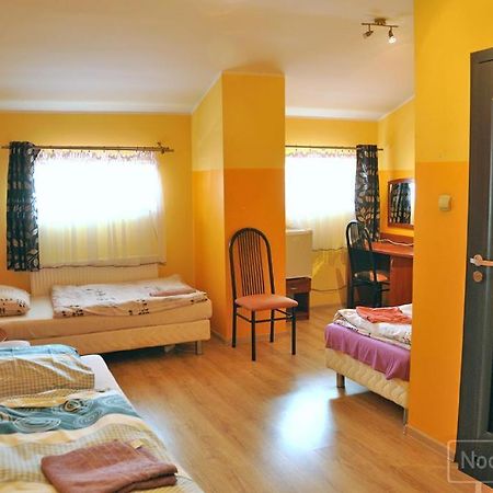 Motel Merkury Гдиня Екстер'єр фото